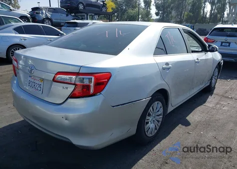 2012 Toyota Camry Le z USA, uszkodzony, nr VIN 4T4BF1FKXCR244890